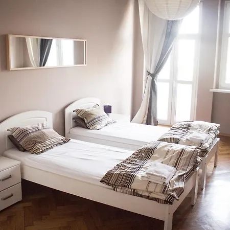 Apartament Apartament Vis-a-vis Targow Poznanskich Poznań