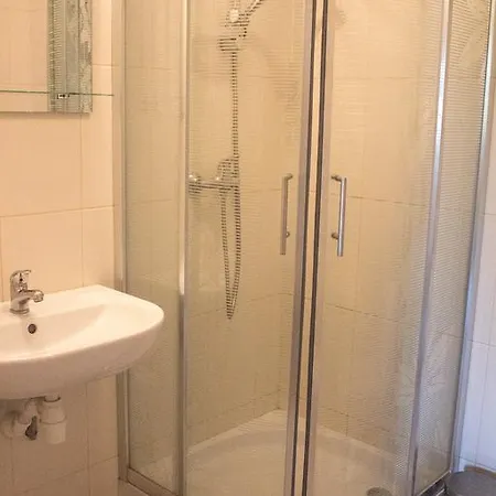 Apartament Vis-a-vis Targow Poznanskich Apartament