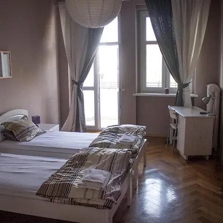Apartament Vis-a-vis Targow Poznanskich