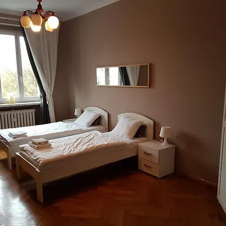 Apartament Vis-a-vis Targow Poznanskich * Poznań