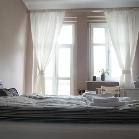 Apartament Vis-a-vis Targow Poznanskich Apartament Poznań